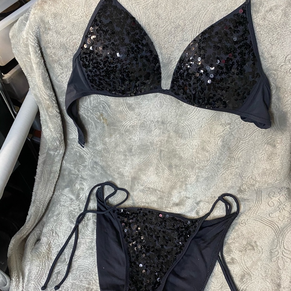 Black bikini Victoria secret